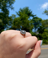 Load image into Gallery viewer, Vintage-Inspired 18kt Yellow Gold 0.65ct Rose Diamond Ring

