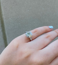 Load image into Gallery viewer, Platinum GIA 1.51ct Asscher Diamond Ring
