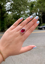 Load image into Gallery viewer, 18kt White Gold 8.00ct Pink Tourmaline Ring
