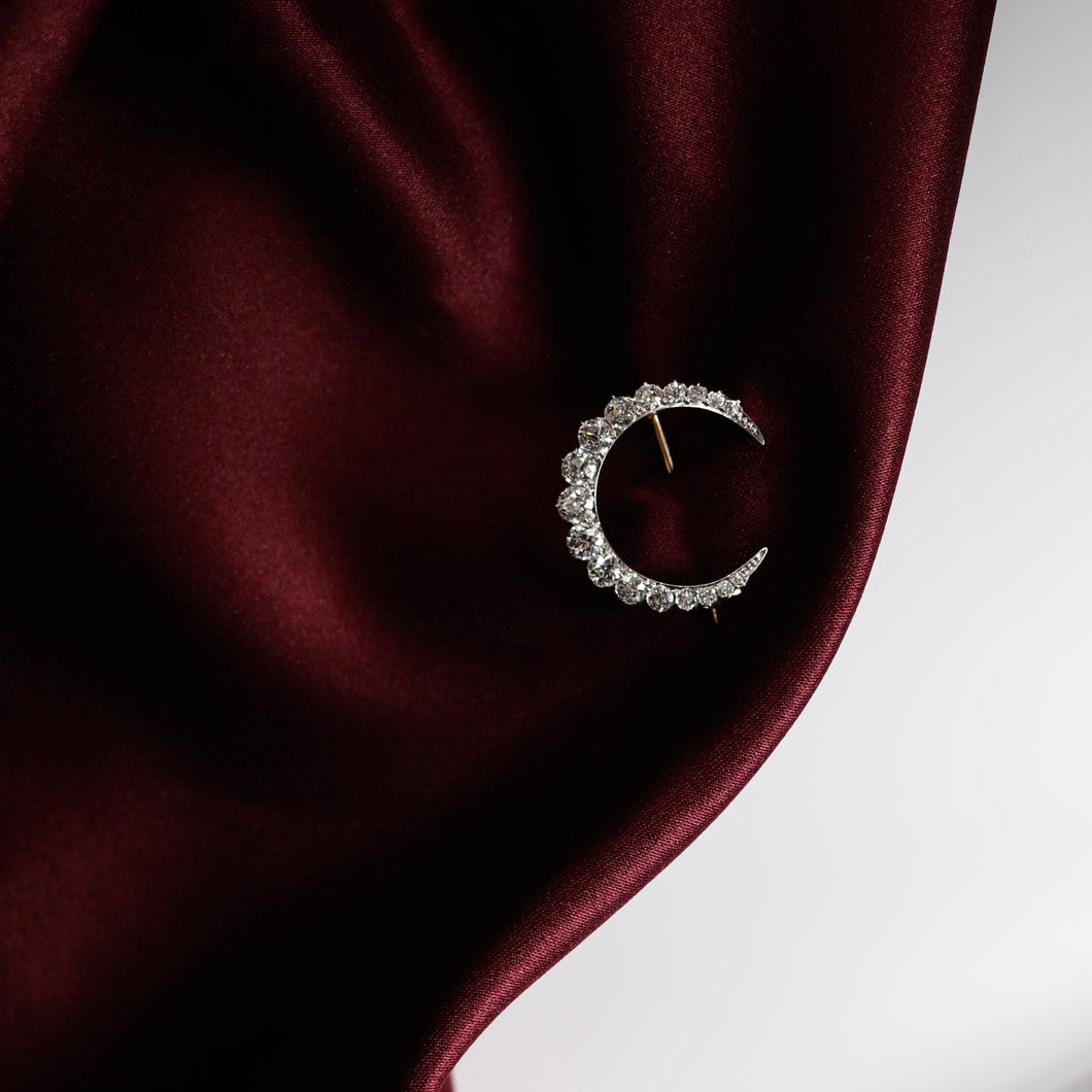 2.25 ctw Diamond Antique Crescent Moon