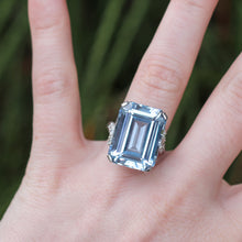 Load image into Gallery viewer, Estate Aquamarine
