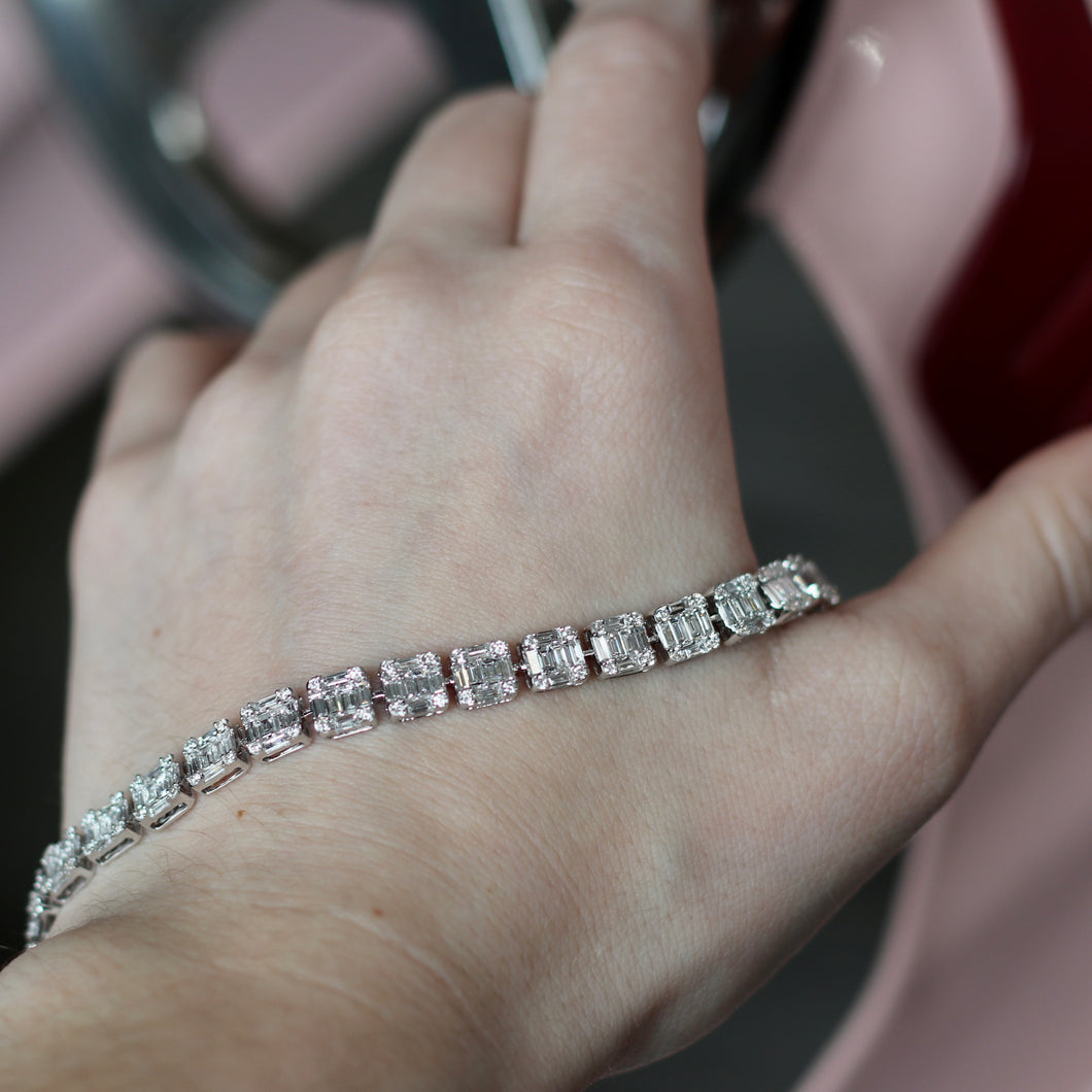 5.82ctw Diamond Tennis Bracelet