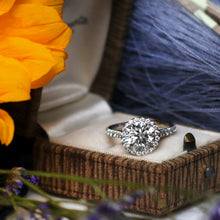 Load image into Gallery viewer, Platinum GIA 2.17ct Round Brilliant Diamond Ring

